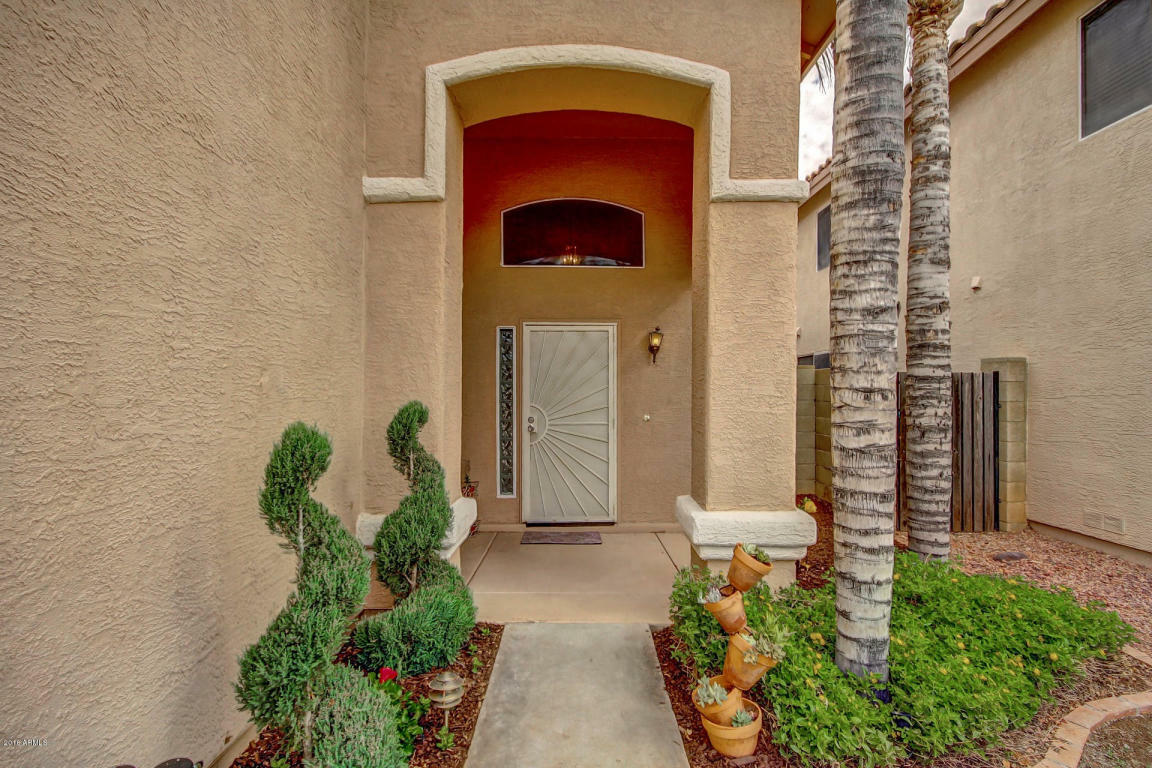 Property Photo:  1306 E Helena Drive  AZ 85022 