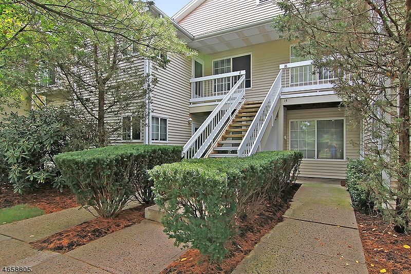 Property Photo: 8 Tansy Ct NJ 07921