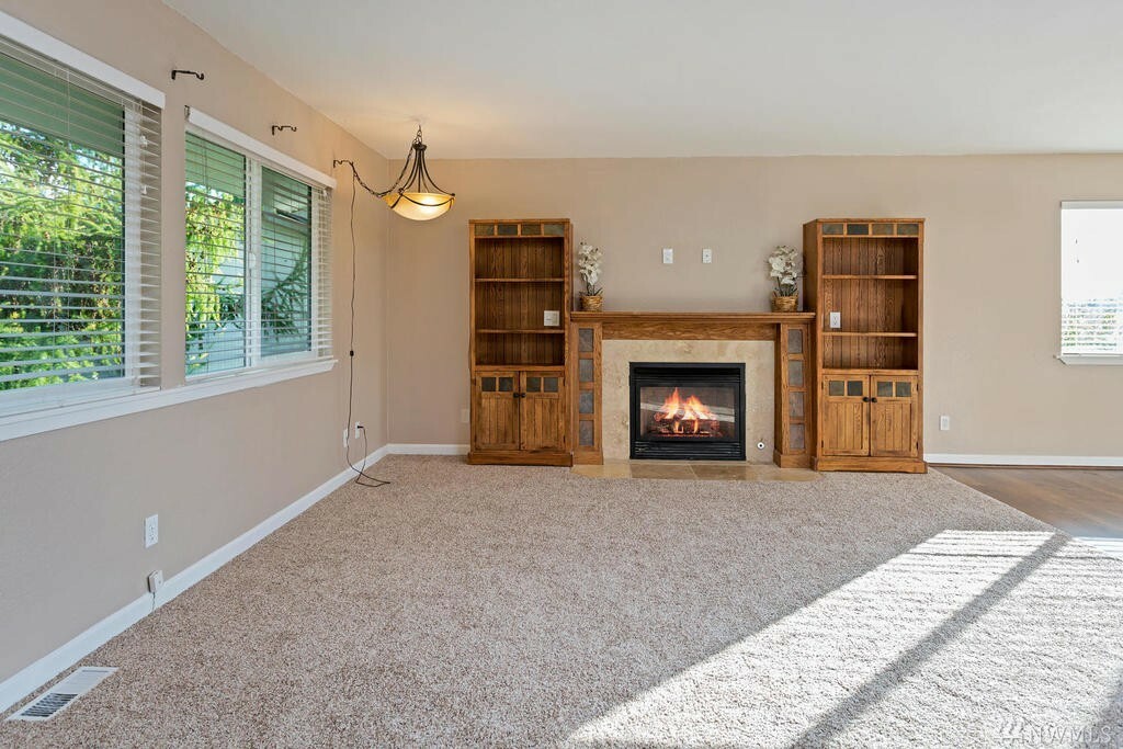 Property Photo:  2072 Sidney Ave  WA 98366 