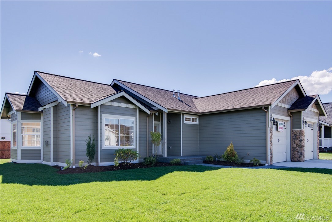 Property Photo:  2010 Woodsman Dr  WA 98264 