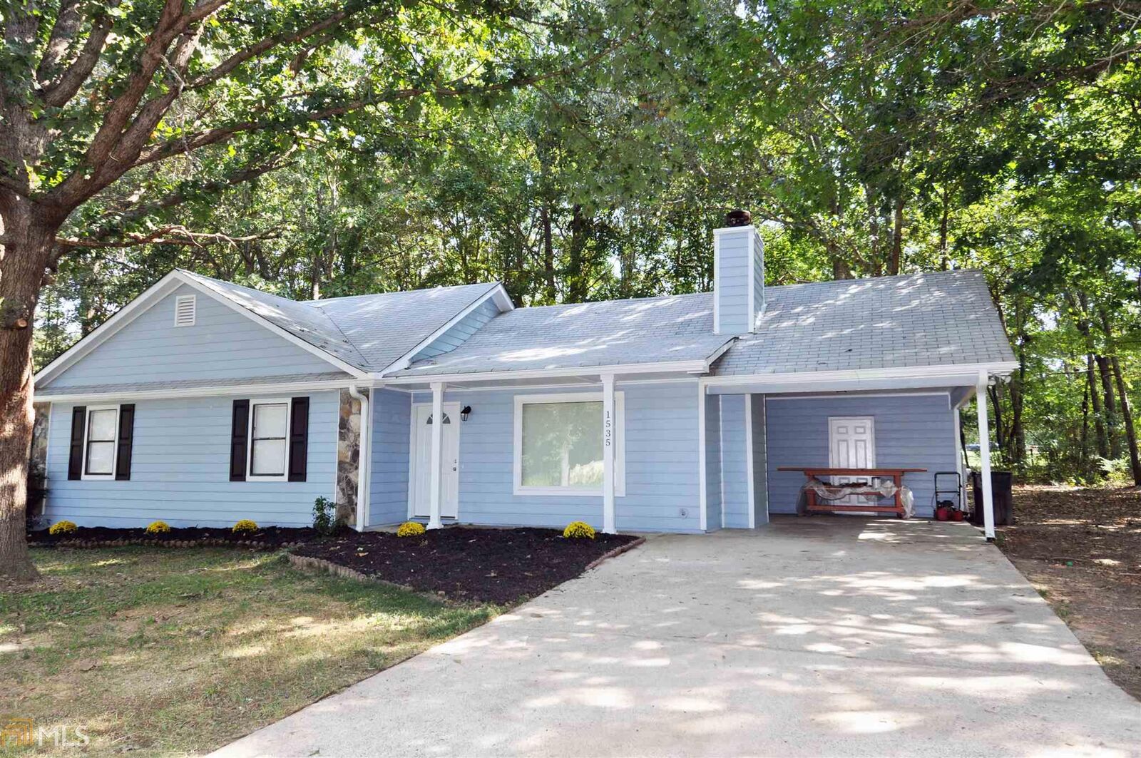 Property Photo:  1535 Moriah Trace  GA 30011 