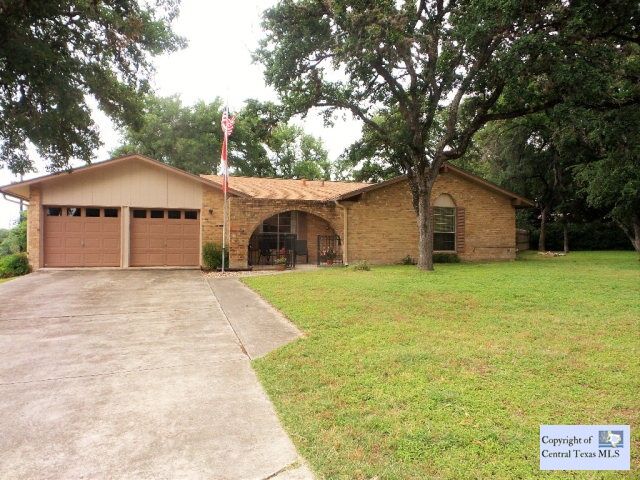 Property Photo: 4 Bob White Court TX 78666