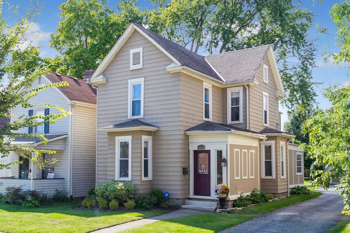 Property Photo:  1333 Oakland Avenue  OH 43212 