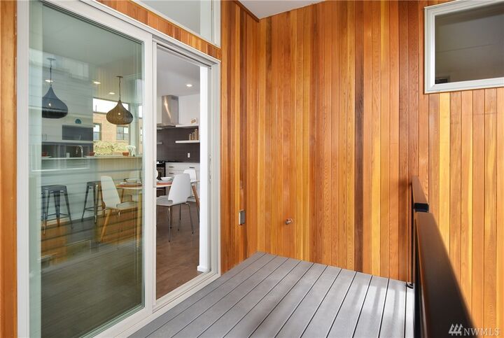 Property Photo:  1528 NW 59th St  WA 98107 