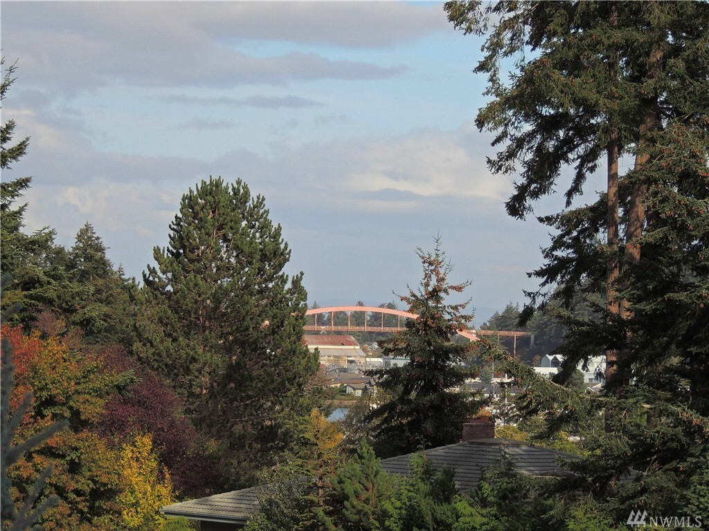 Property Photo: 475 Nezperce Place WA 98257