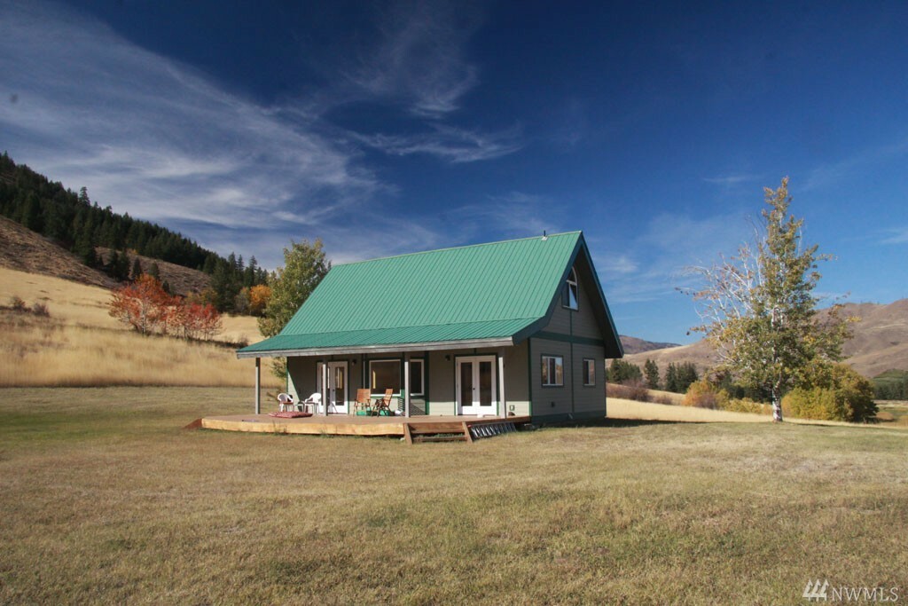 Property Photo:  5 Nine Finger Ranch Rd  WA 98856 