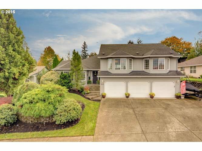 Property Photo:  517 NW 90th St  WA 98665 