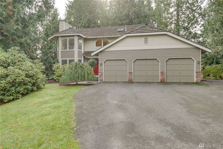 16327 NE 196th St  Woodinville WA 98072 photo