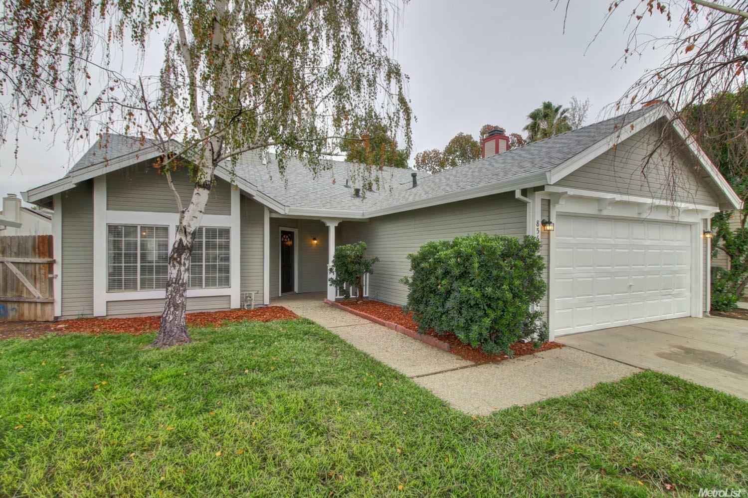 Property Photo:  8568 Vintage Park Dr  CA 95828 