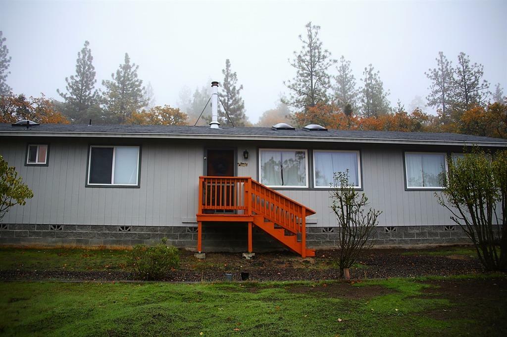 Property Photo: 6534 Monte Vista Court OR 97524
