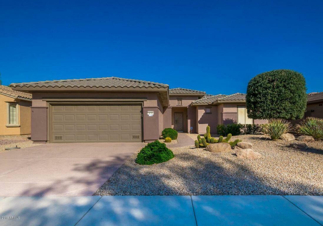 Property Photo:  18743 N Summerbreeze Way  AZ 85374 