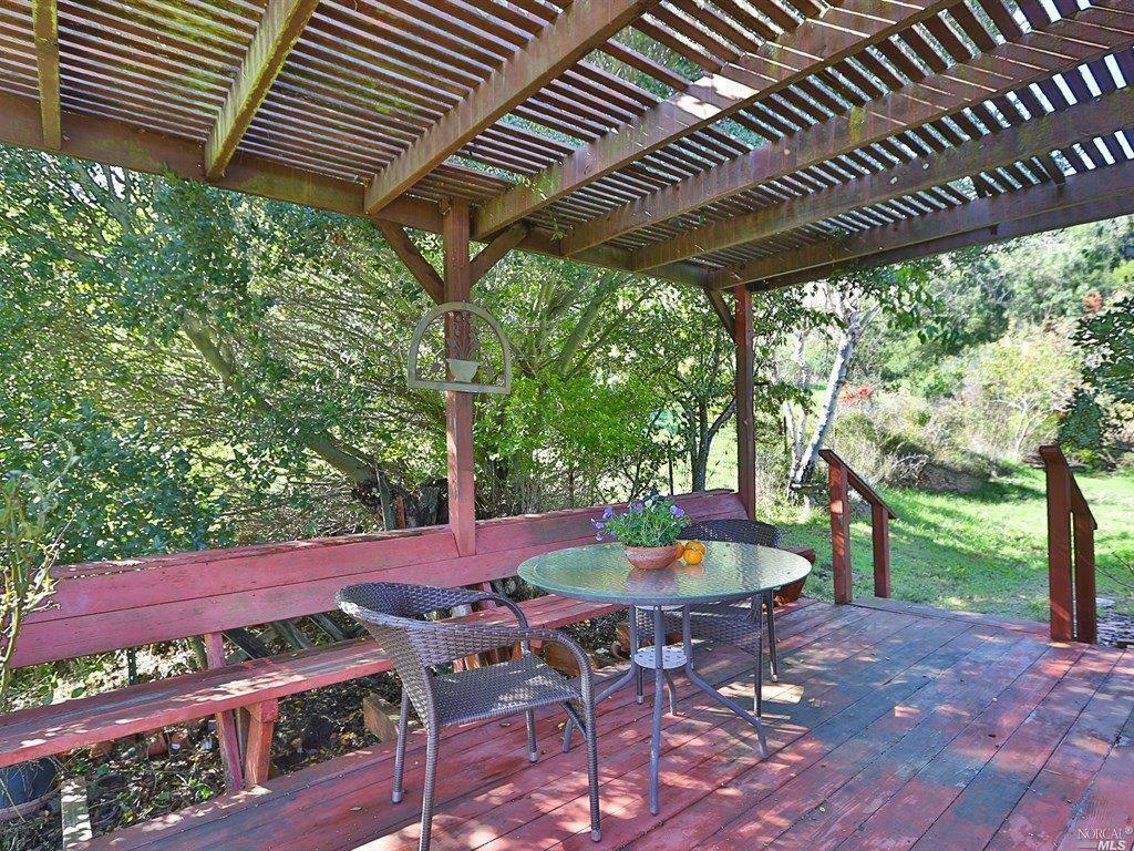 Property Photo:  59 Twelveoak Hill Drive  CA 94903 