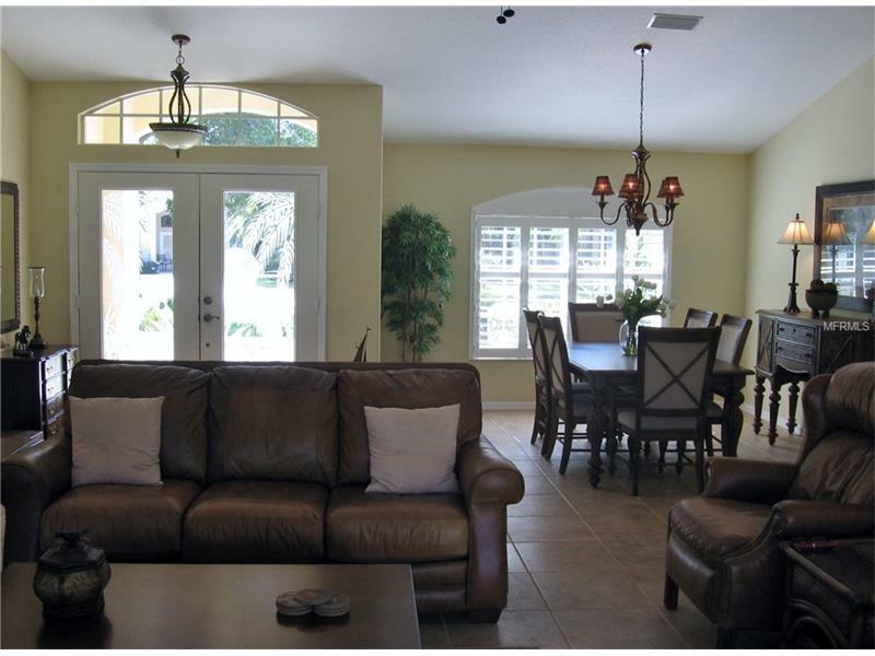 Property Photo:  787 Bridle Oaks Drive  FL 34292 