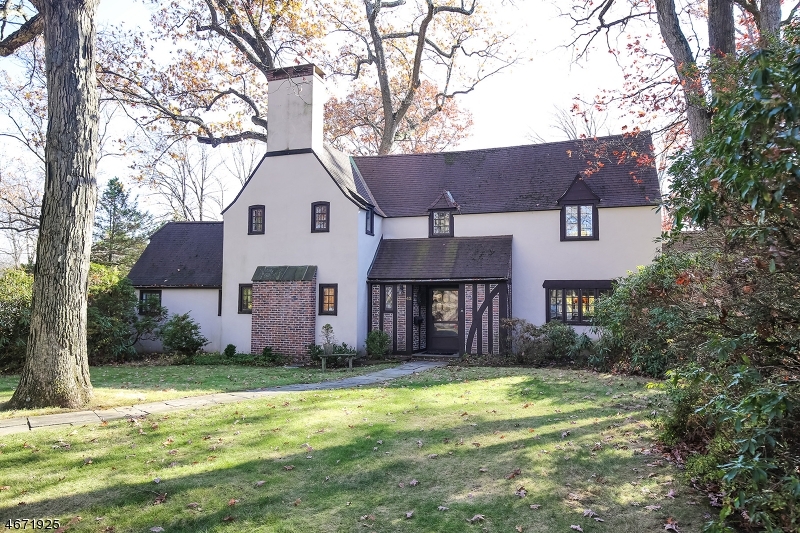 Property Photo: 42 Colt Rd NJ 07901