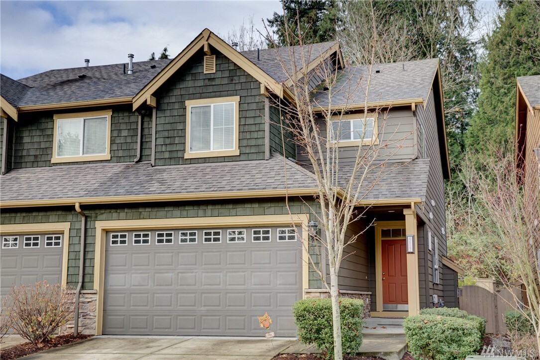 4537 185th Ave SE  Issaquah WA 98027 photo