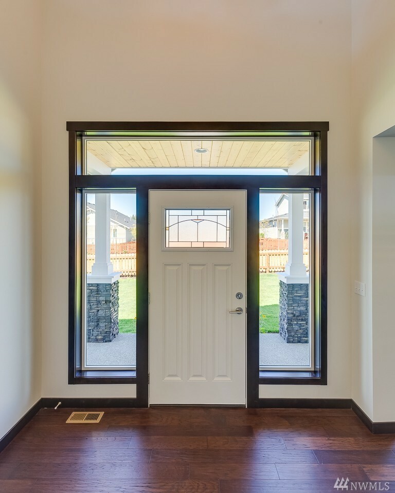 Property Photo: 3053 Stone Haven Aly WA 98273