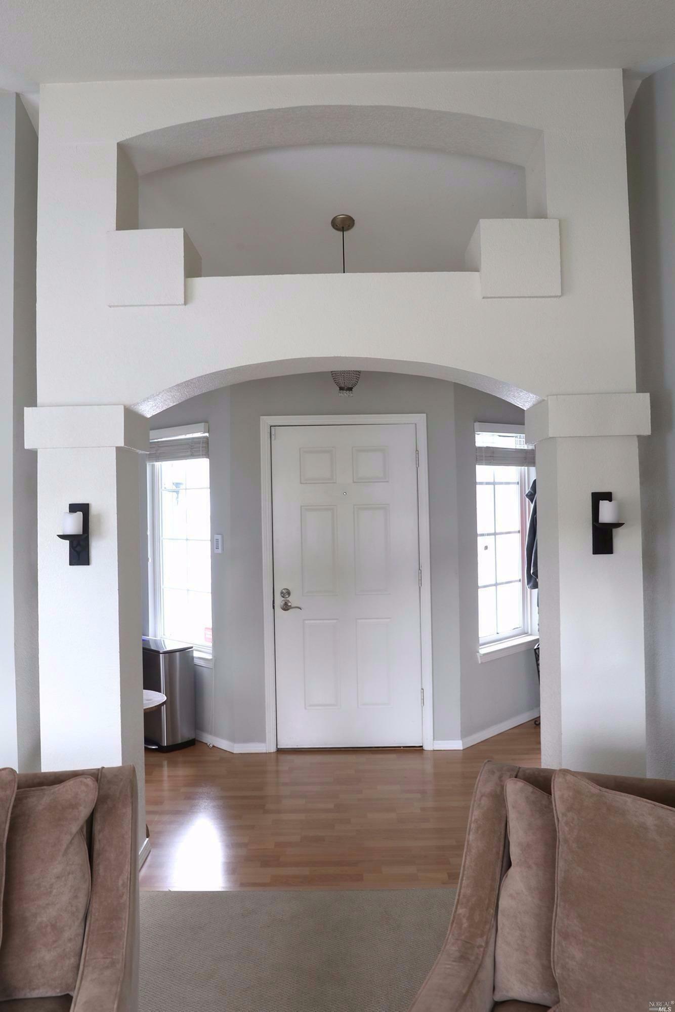 Property Photo: 22 Mariners Circle CA 94903