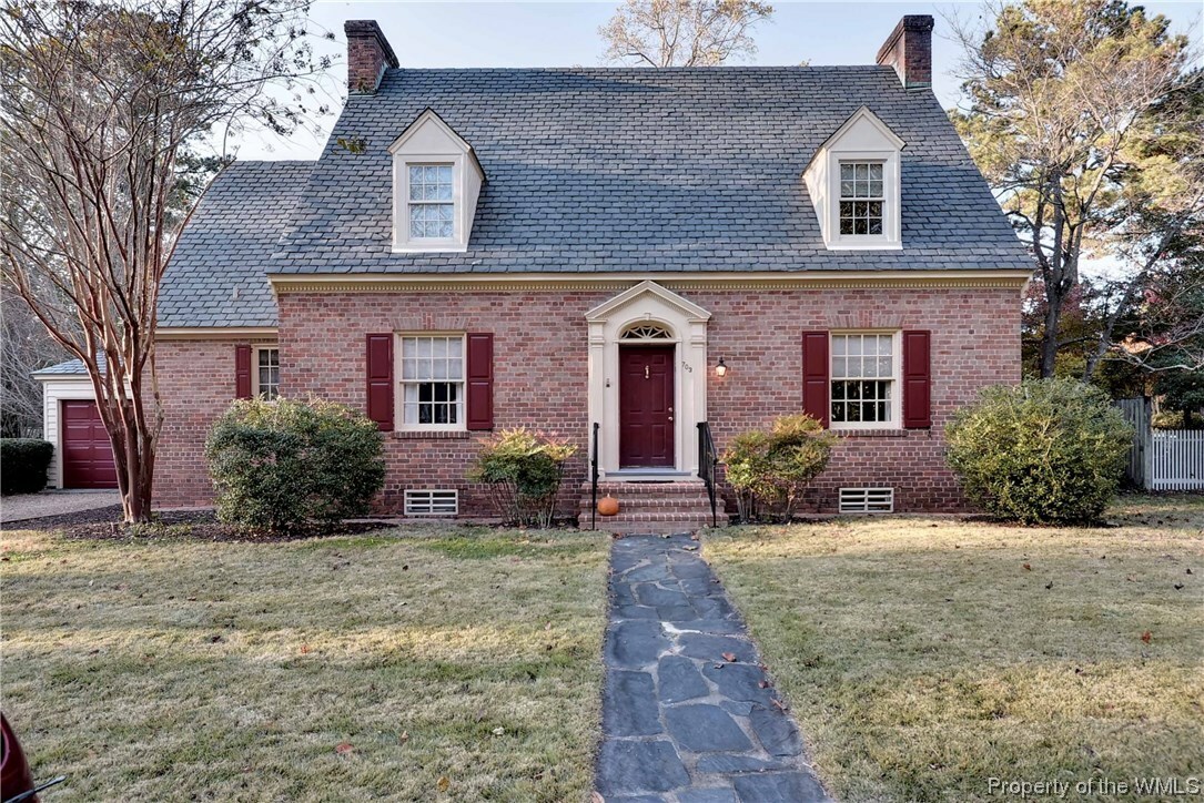 Property Photo:  703 Powell Street  VA 23185 