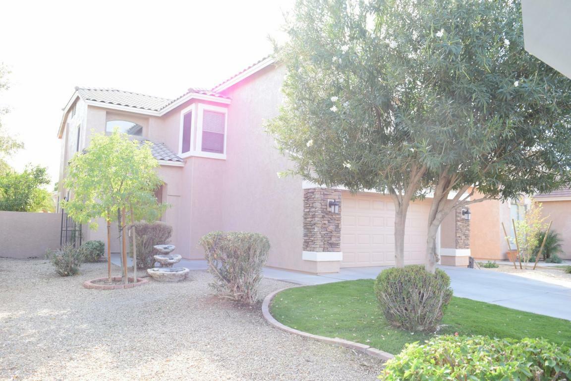 Property Photo:  1163 E Ranch Court  AZ 85296 