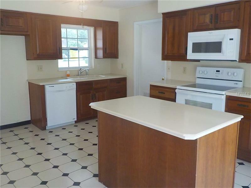 Property Photo:  641 Sherwood Drive  FL 32701 