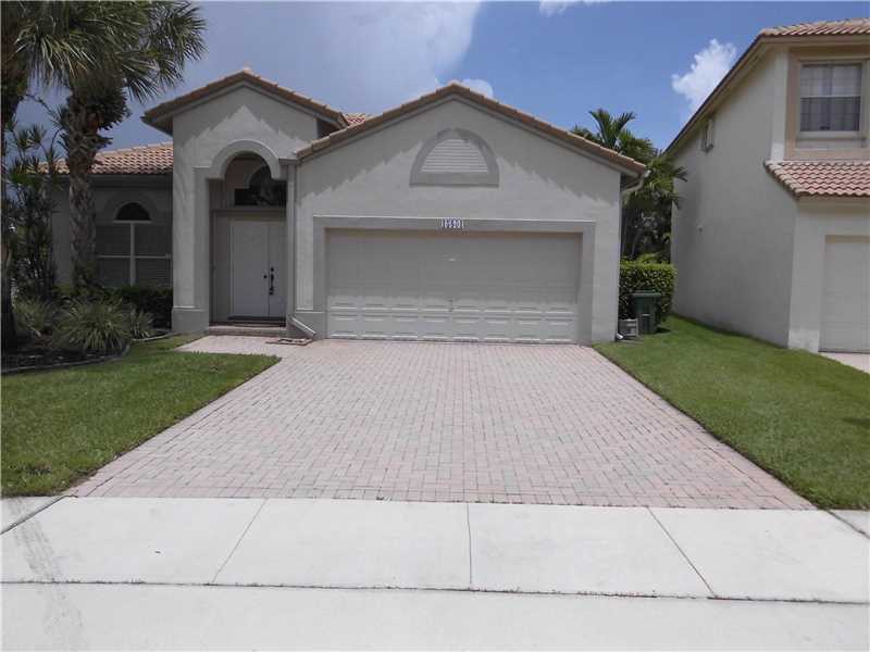 Property Photo:  15801 SW 14th St  FL 33027 