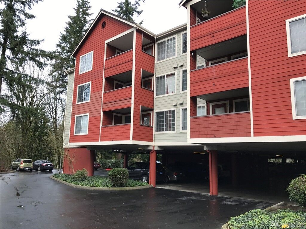Property Photo:  15433 Country Club Dr G-307  WA 98012 