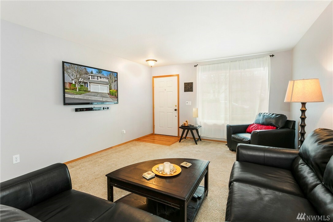 Property Photo: 4905 147th Place SE WA 98208