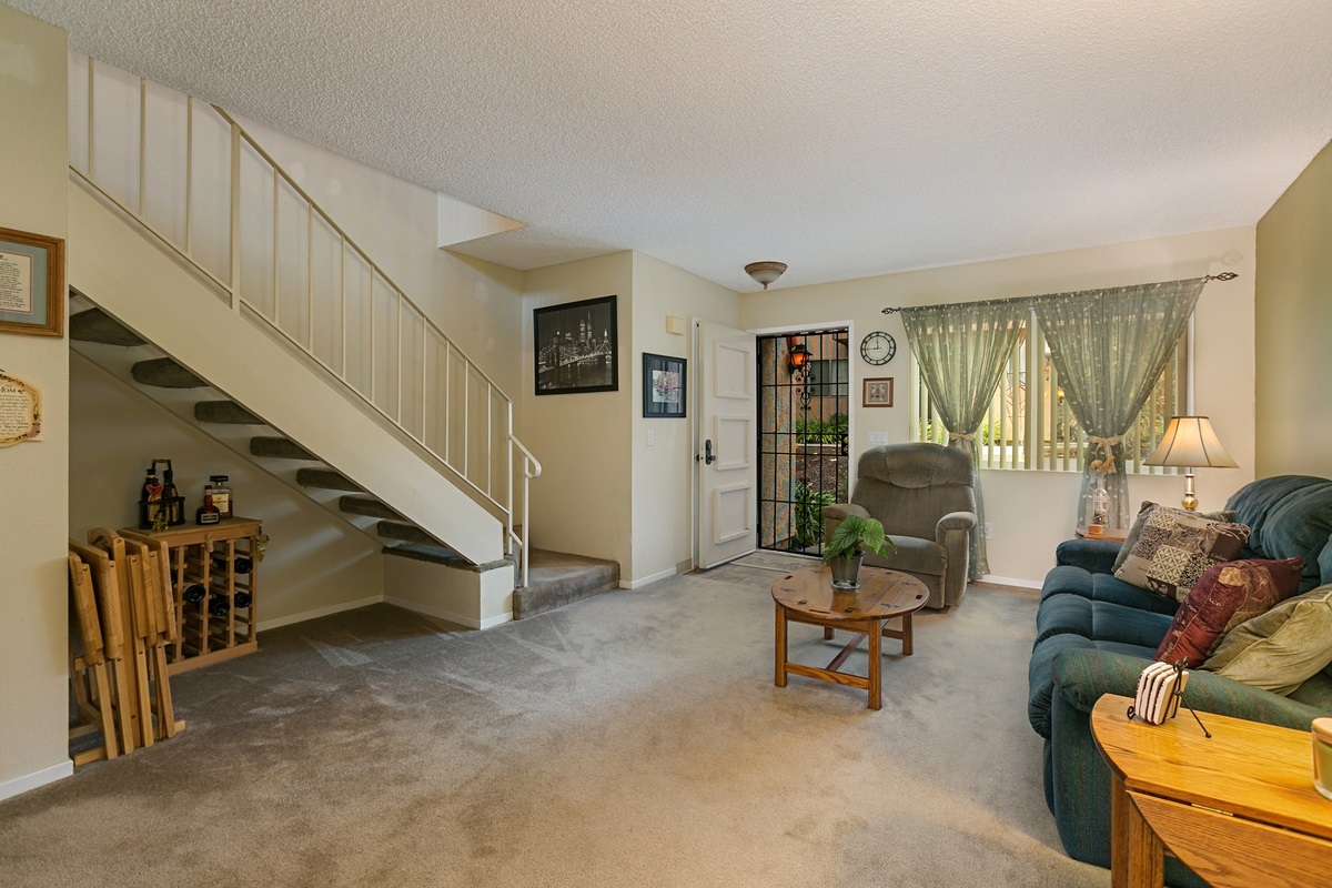 Property Photo:  628 Beverly Place  CA 92078 