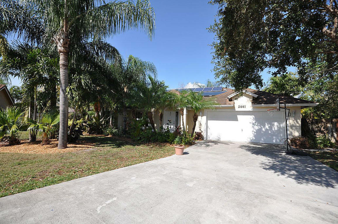 Property Photo:  2441 Elgin Court  FL 33414 