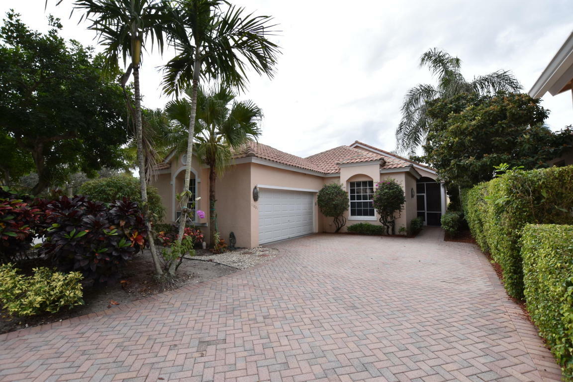 Property Photo:  11081 Springbrook Circle  FL 33437 