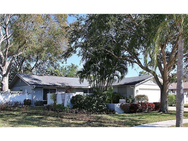 Property Photo:  13505 Balboa Drive  FL 33774 