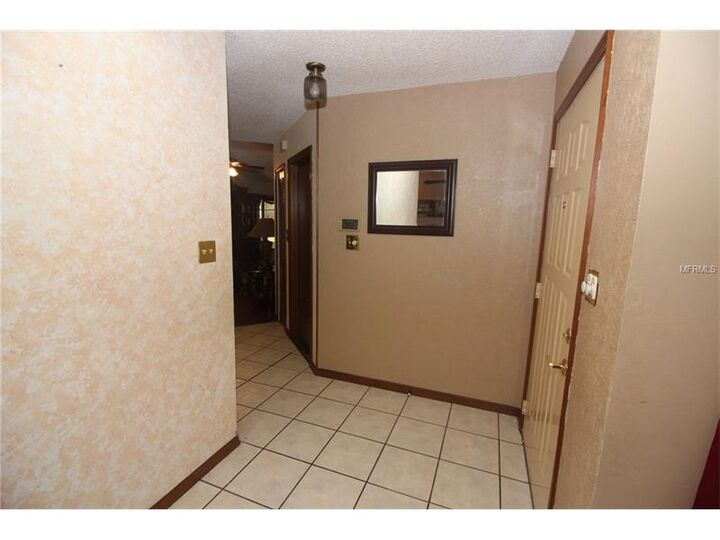 Property Photo:  817 Rosemere Circle  FL 32835 
