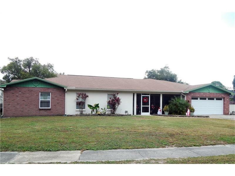 Property Photo: 518 Rooks Road FL 33584