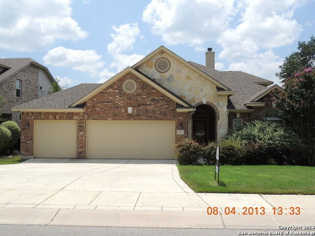 Property Photo: 1220 Links Ln TX 78260