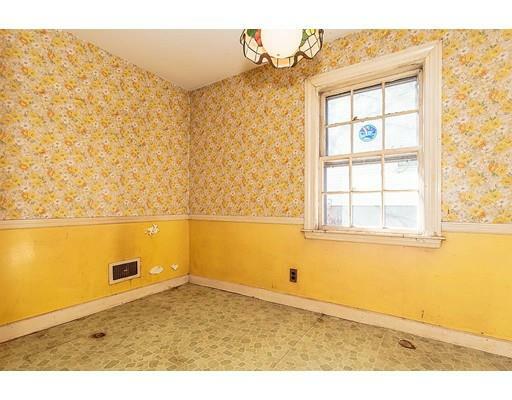 Property Photo:  89 Robbins Road  MA 02474 