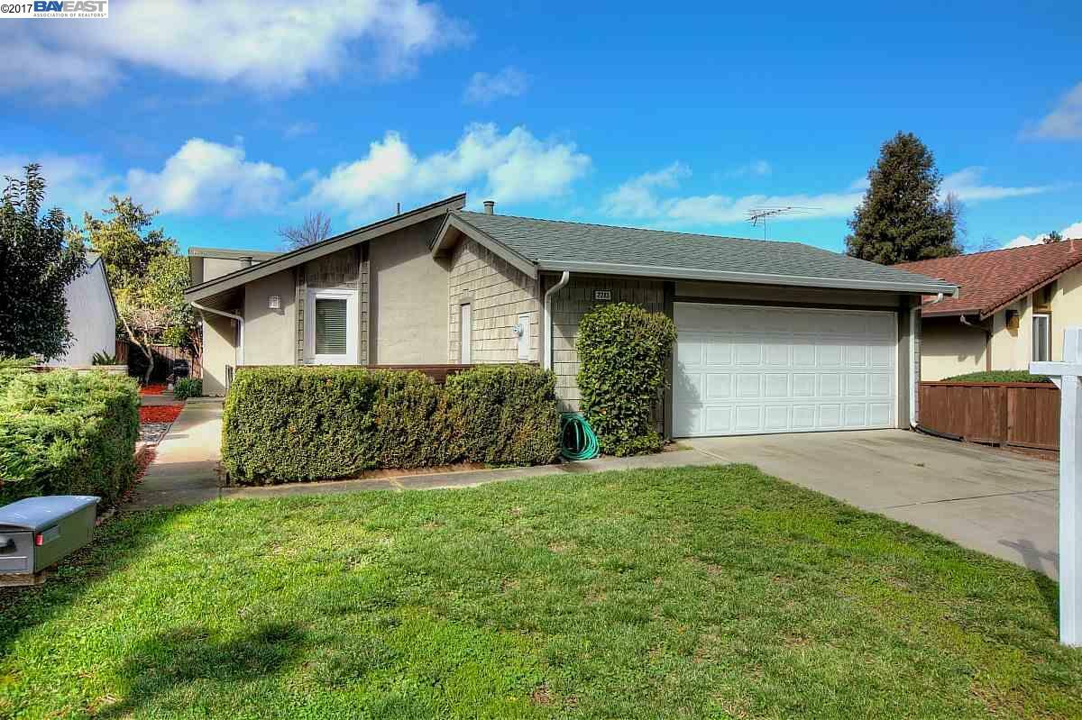 Property Photo:  2283 Grouse Way  CA 94587 