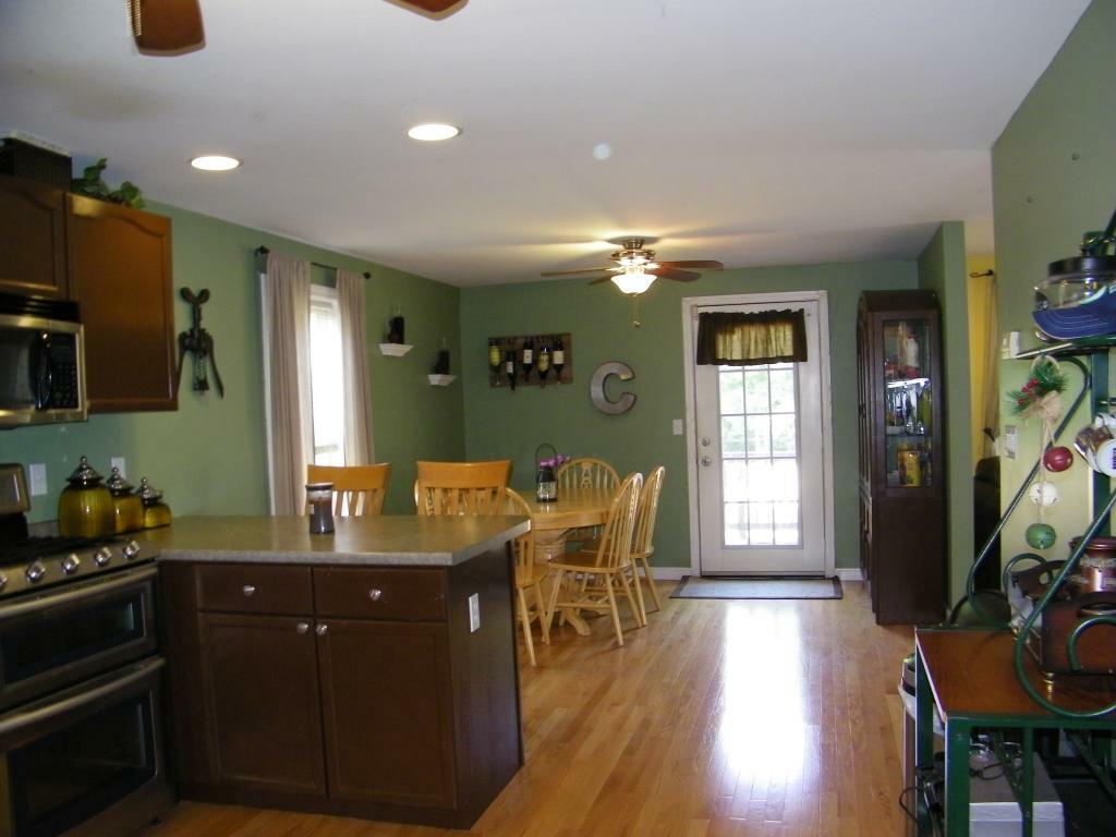 Property Photo:  133 Barbara Lane 133  NH 03051 