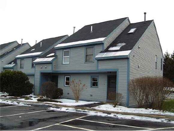 Property Photo:  4 Modena Drive  NH 03303 