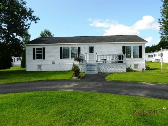 Property Photo: 2 Lincoln St NH 03234