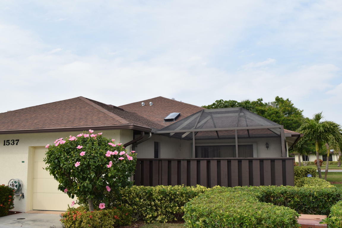 Property Photo:  1537 Pheasant Walk Apt  B  FL 34950 