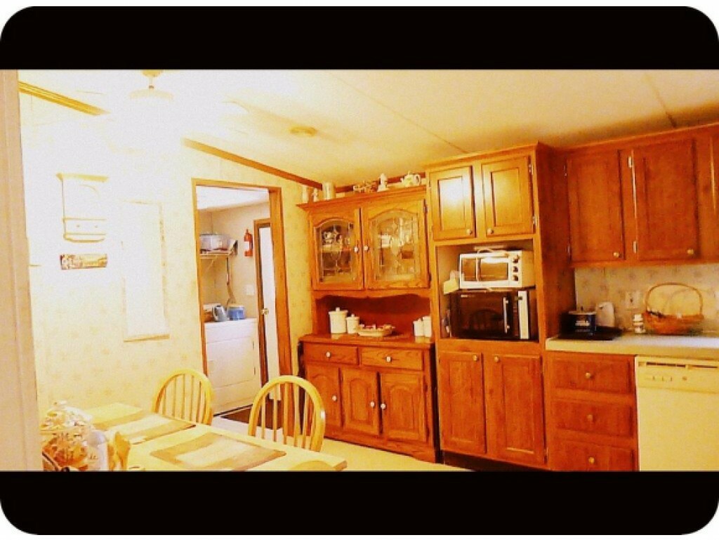 Property Photo: 15 Mountainview Rd NH 03446