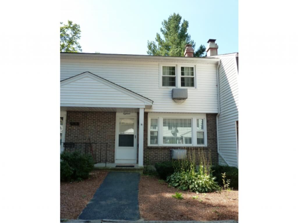 Property Photo:  18 Riversedge Dr. 18  NH 03051 
