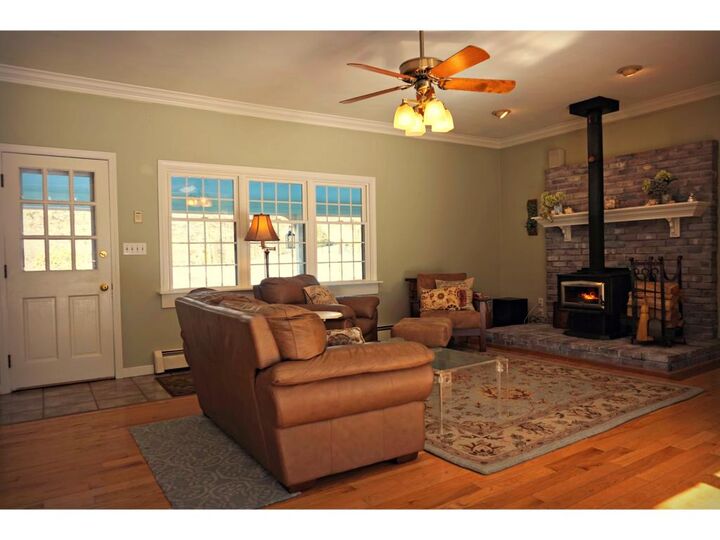 Property Photo:  20 Devonshire Road  NH 03811 
