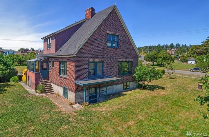 Property Photo:  435 Lawrence  WA 98368 