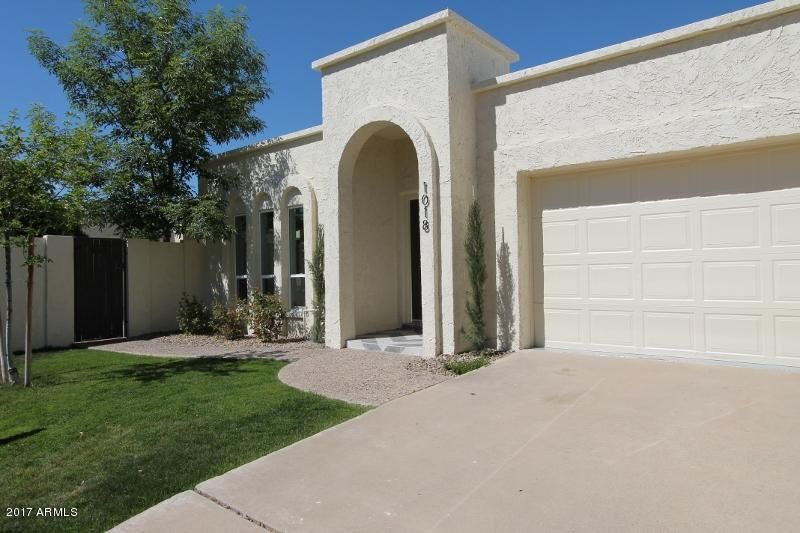 Property Photo:  1018 W Solar Drive  AZ 85021 