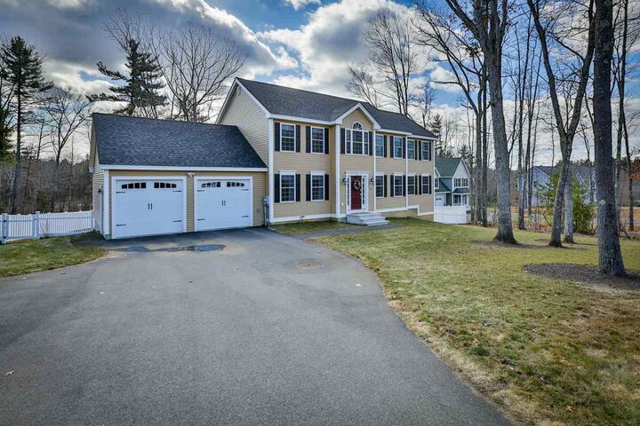 Property Photo:  21 Seavey Drive  NH 03032 