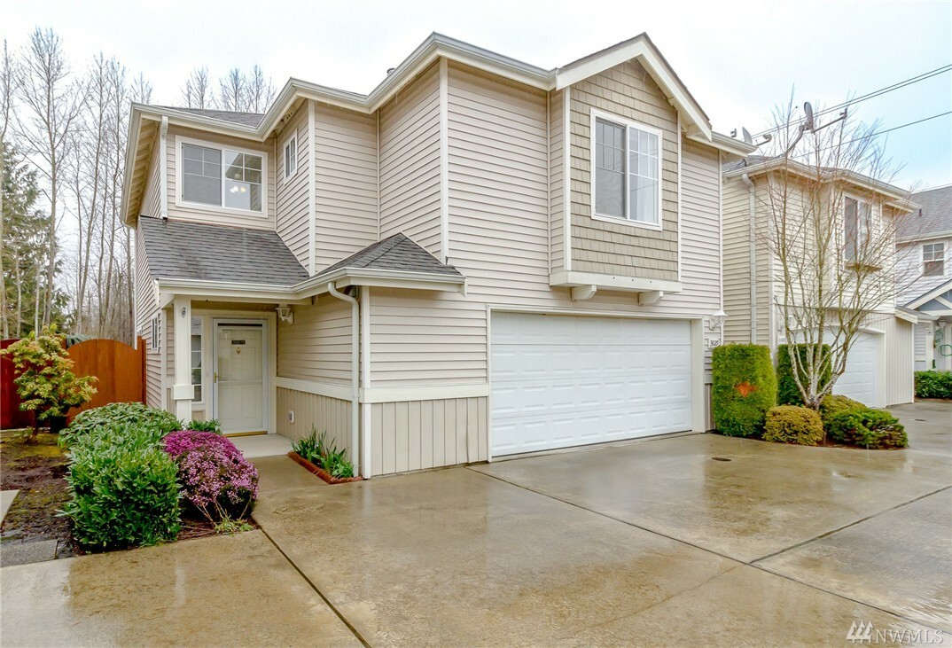 Property Photo: 31029 123rd Lane SE 66 WA 98092