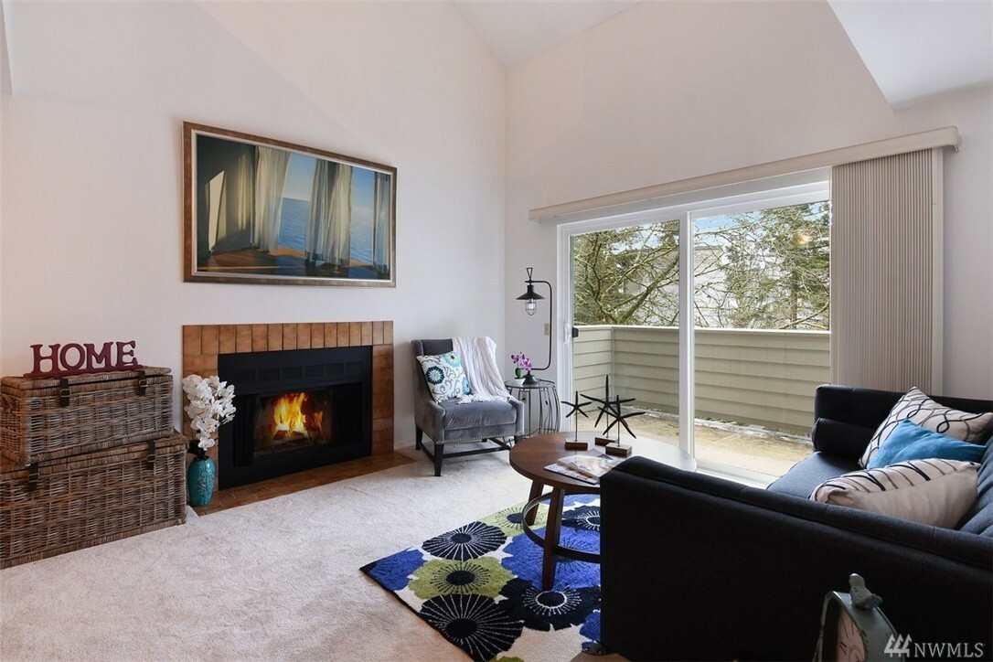 Property Photo:  11909 93rd Lane NE 302  WA 98034 