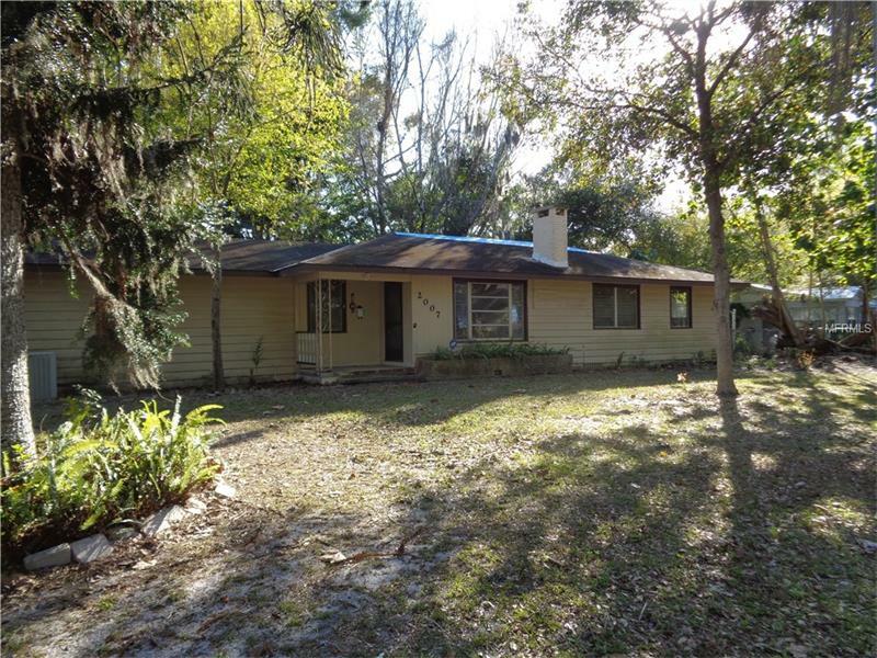 Property Photo:  2007 20th Avenue W  FL 34205 