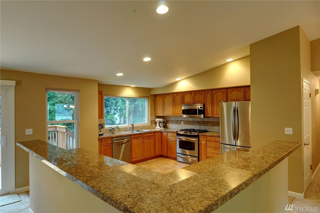 Property Photo:  19625 NE 165th St  WA 98077 